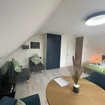 Haus Seefalke - 250 M Zum Appartement