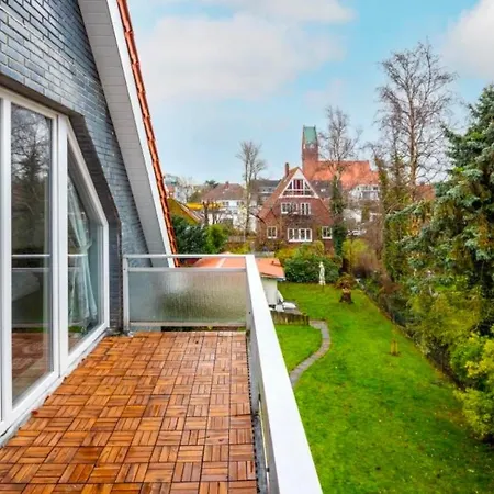 Haus Seefalke - 250 M Zum Apartment *