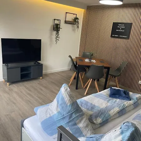 Haus Seefalke - 250 M Zum Cuxhaven