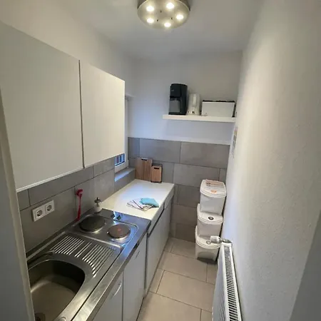 Haus Seefalke - 250 M Zum Apartmán Cuxhaven