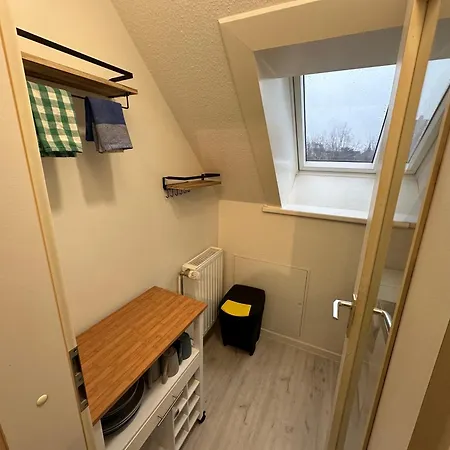 Haus Seefalke - 250 M Zum Apartmán *