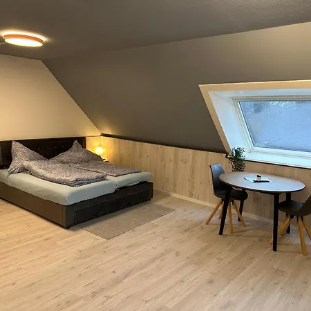 Apartmán Haus Seefalke - 250 M Zum