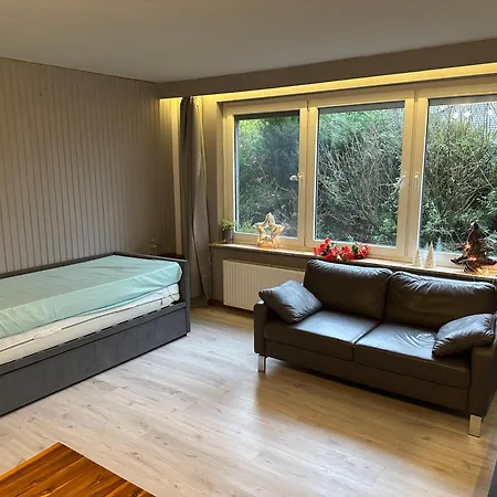Haus Seefalke - 250 M Zum Apartmán